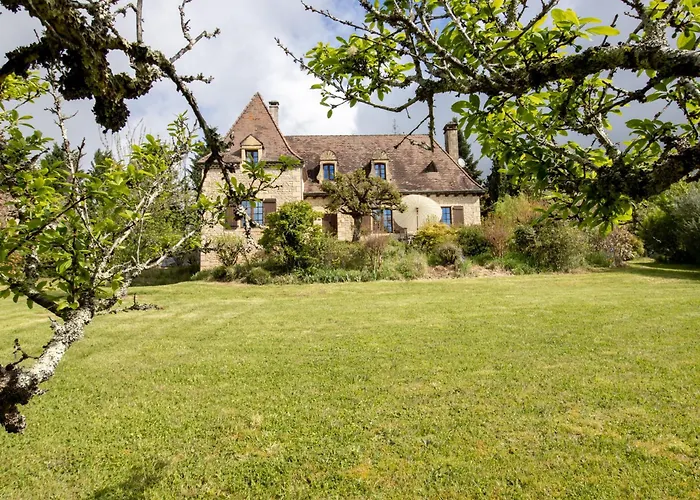 8 Personnes Proche Sarlat * Cazoules